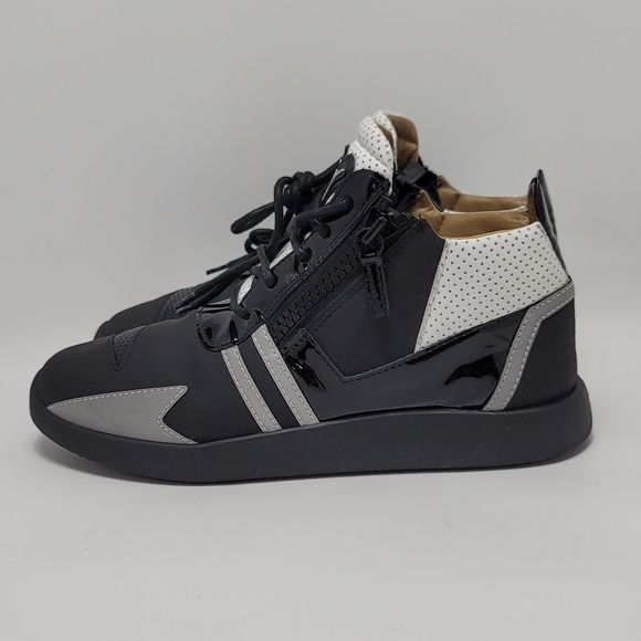 Giuseppe Zanotti Mens Runner Renew Black & White Mid Top Leather Sneaker Size 40 - Picture 1 of 16